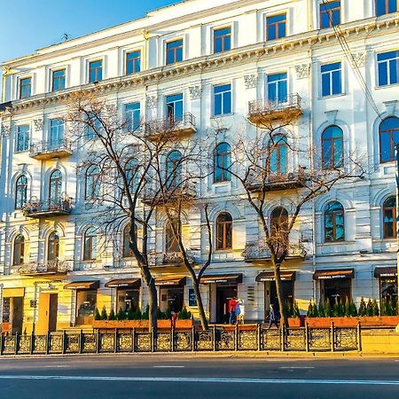 Rustaveli Hotel Tbilisi Exterior photo