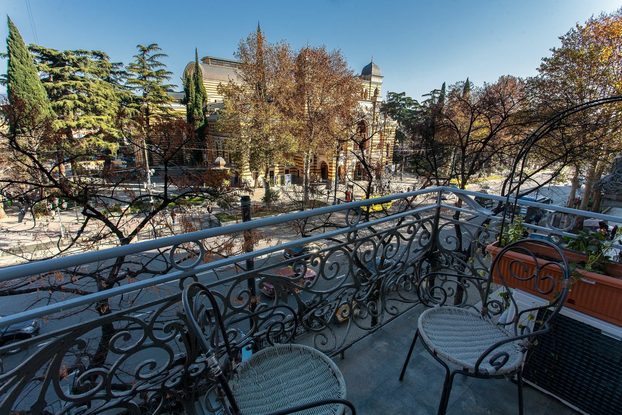 Rustaveli Hotel Tbilisi Exterior photo